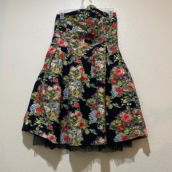 Women’s Large Mini Dress - Picture 1 of 11